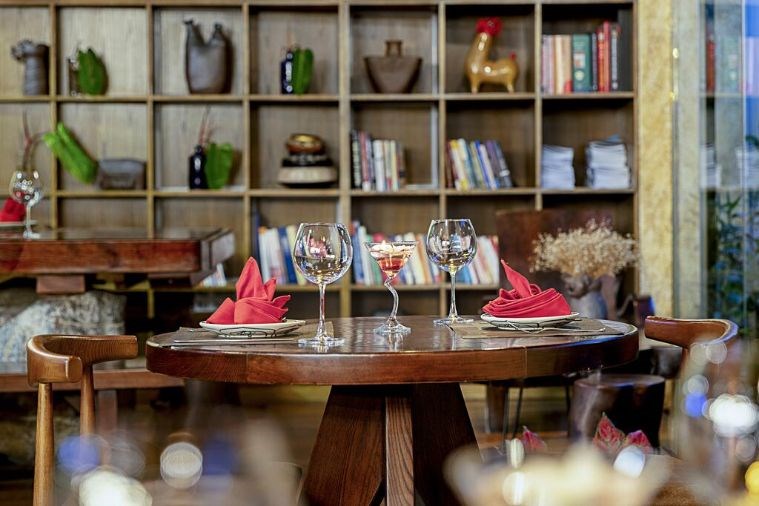 Khách sạn Draha Hạ Long